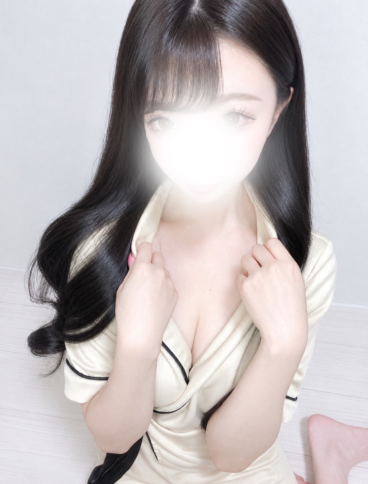 るり